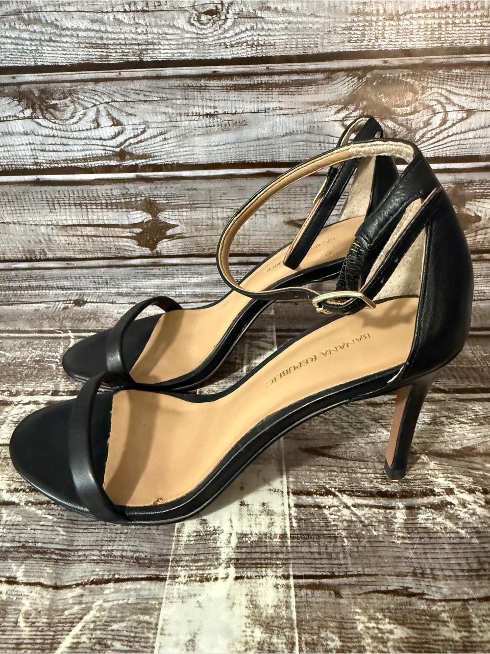 Banana Republic Heels Size 5-1/2 5.5